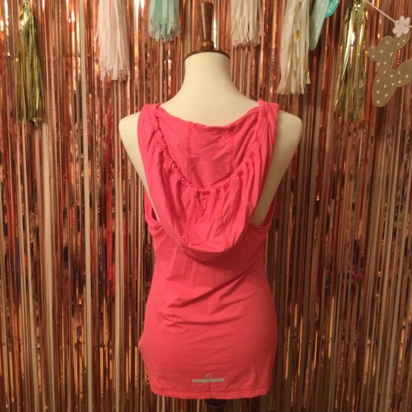 Nike Pink Hooded Tank Top - Picture 2 of 2